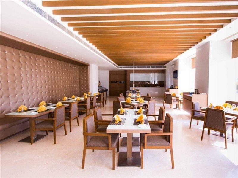 แกรนด์ เอกโซติกา บิซิเนสโฮเต็ล Hotel Pimpri-Chinchwad ภายนอก รูปภาพ