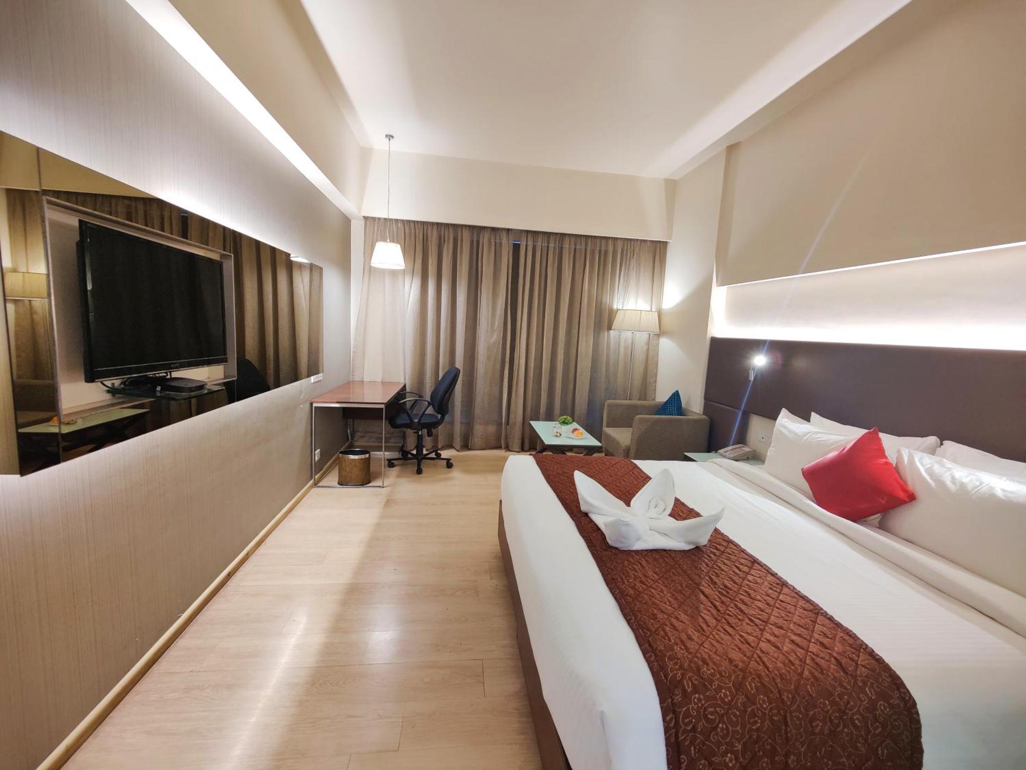 แกรนด์ เอกโซติกา บิซิเนสโฮเต็ล Hotel Pimpri-Chinchwad ภายนอก รูปภาพ