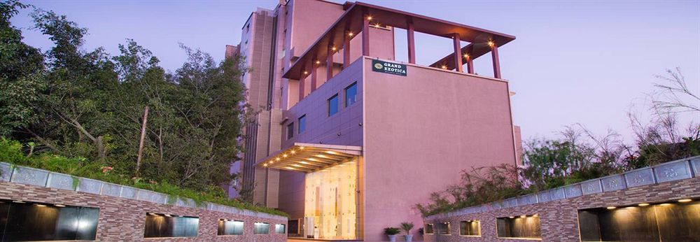 แกรนด์ เอกโซติกา บิซิเนสโฮเต็ล Hotel Pimpri-Chinchwad ภายนอก รูปภาพ